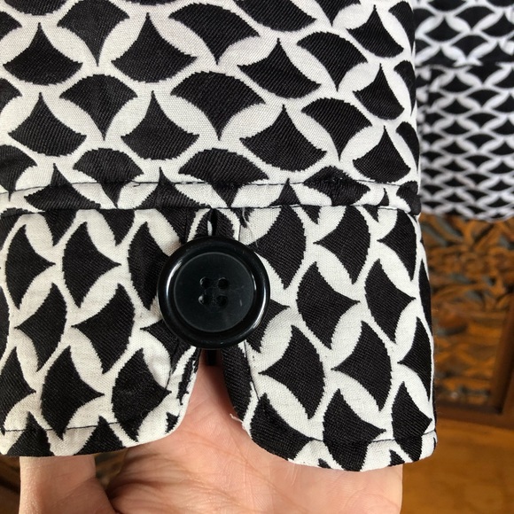 Trenz by Theresa Renz Black & White Jacket - Picture 6 of 9